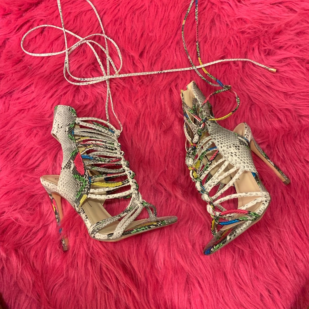 Heels - Picture 2 of 2
